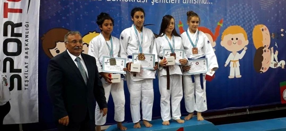 Salihlili Kerimenur İşbecer Türkiye Şampiyonu