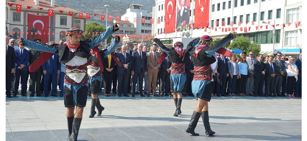 Manisa'nın düşman işgalinden kurtuluşu kutlandı