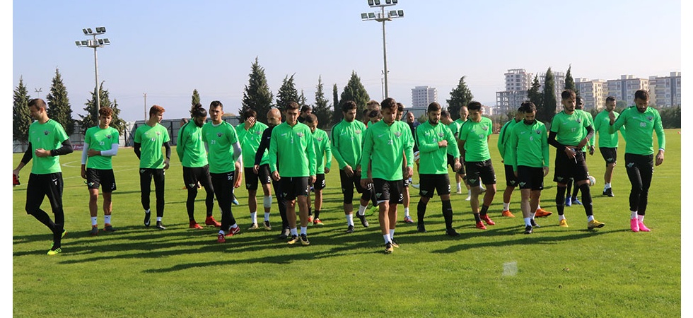 Akhisarspor’da Sevilla maçı hazırlıkları sürüyor