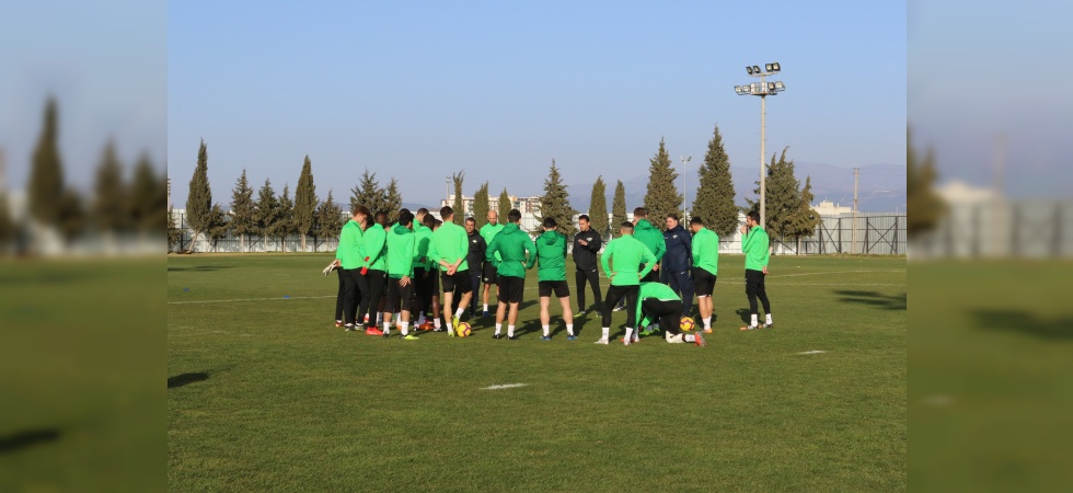 Akhisarspor, Galatasaray maçı hazırlıklarına başladı
