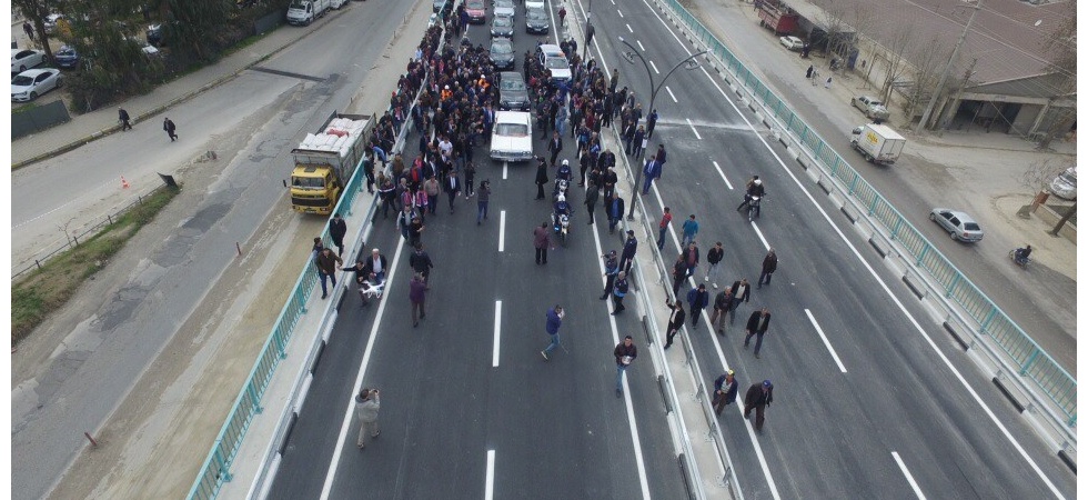 Manisa’da Bülent Ecevit Köprülü Kavşağı Açıldı