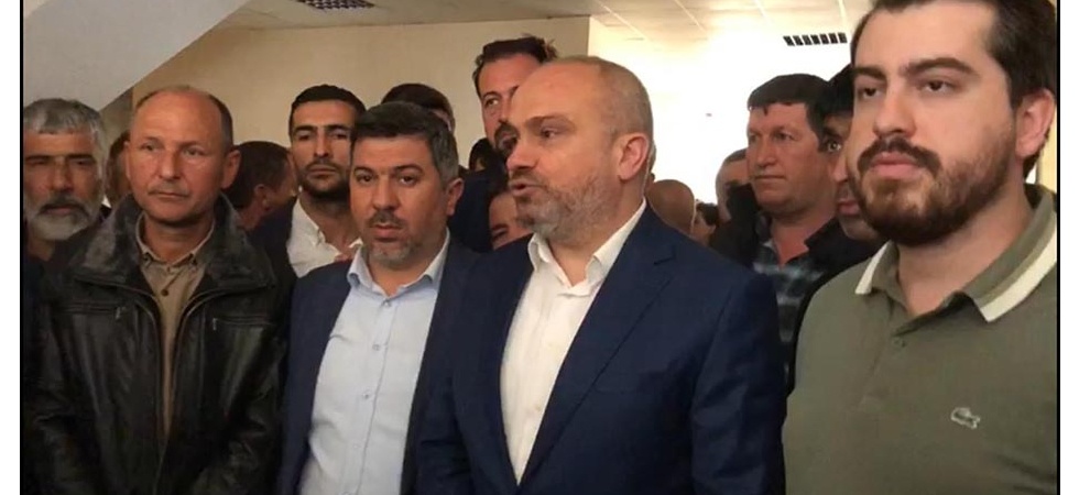 AK Parti’li Mersinli: “Yunusemre Belediyesini AK Parti’li Mehmet Çerçi kazanmıştır”