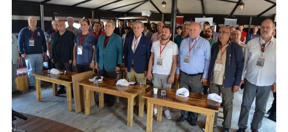 Bursa'da gazeteciler 'imdat' çağrısı yaptı
