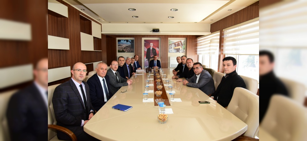 Akhisar ve Soma OSB’leri Vali Deniz başkanlığında toplandı