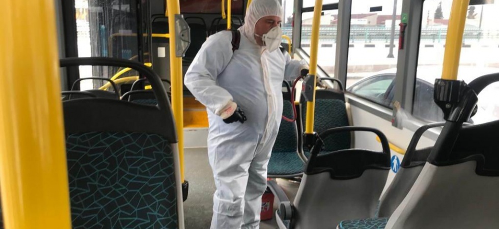 Salihli’de toplu taşıma araçları dezenfekte edildi