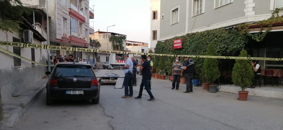 Turgutlu Da Iki Grup Arasinda Silahli Catisma 1 Olu 1 Yarali