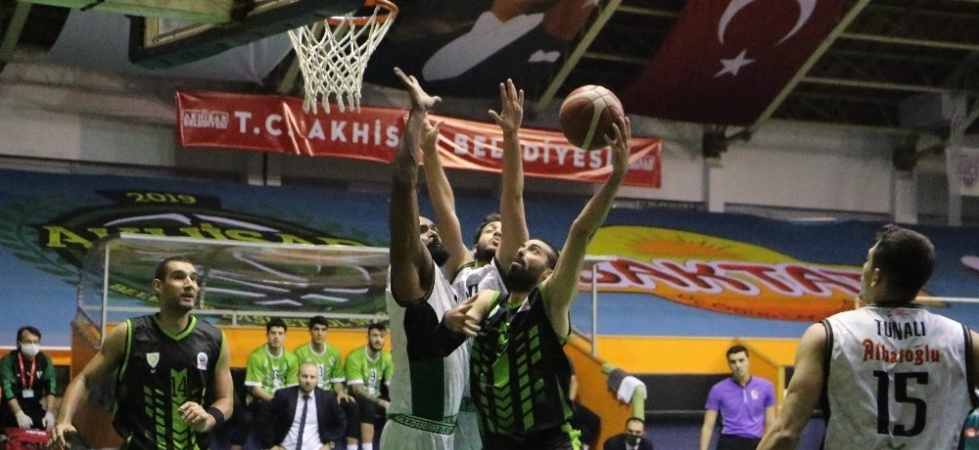 TBL: Akhisar Basket: 85- Manisa BBSK: 84