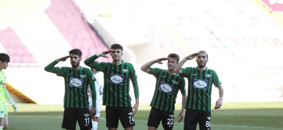 TFF 1. Lig: Akhisarspor: 3 - Eskişehirspor: 0