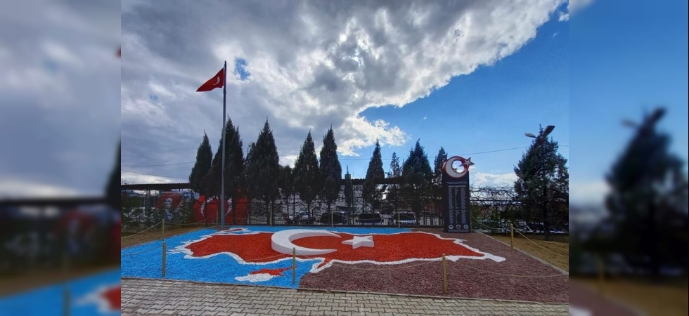 Turgutlu’ya şehitlik anıtı yapıldı