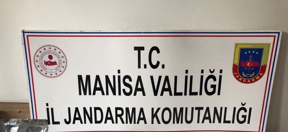 Uyuşturucu yapımında kullanılan maddelerle yakalandı