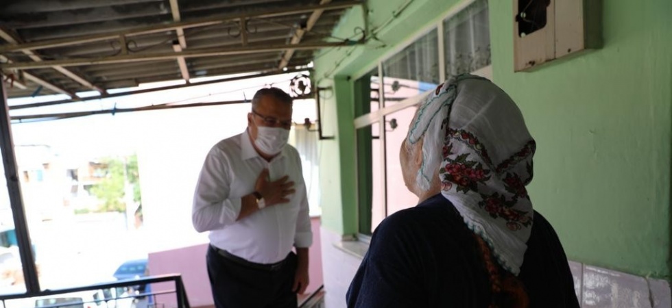 Yunusemre Belediyesi bayramda ihtiyaç sahiplerini unutmadı