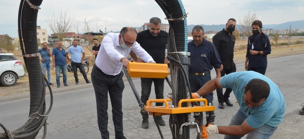 Türkiye’de bir ilk, Turgutlu yama makinesine kavuştu