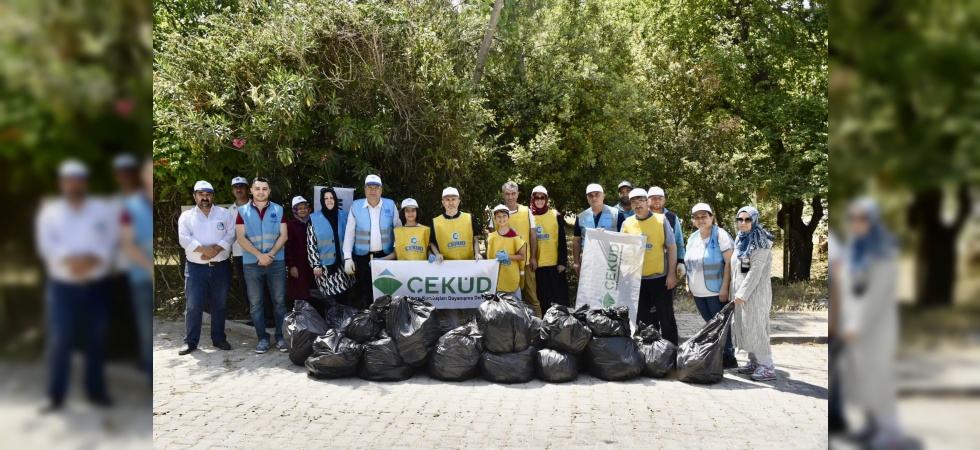 Başkan Çerçi çöp toplama etkinliğine katıldı