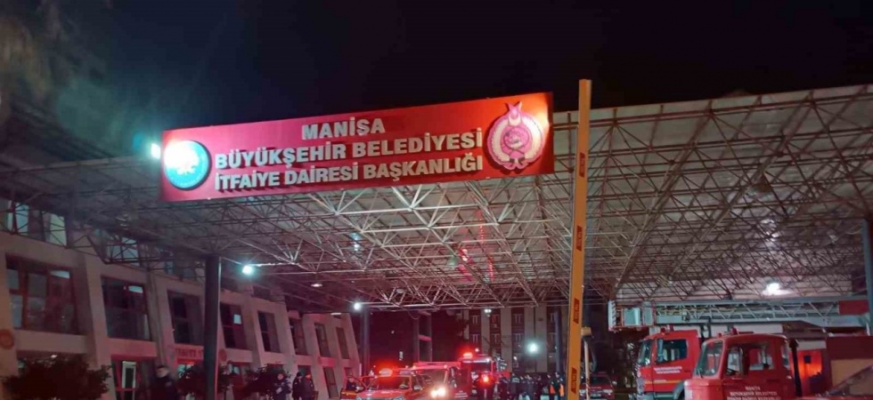 İzmir depreminin kahramanları deprem bölgesine gitti
