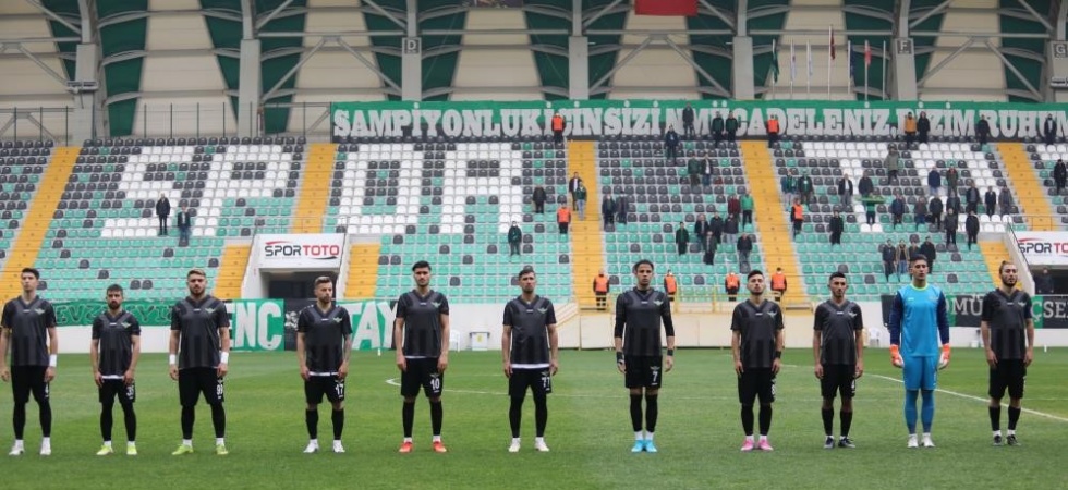 Transfer yasağını kaldıramayan Akhisarspor kongreye gidiyor