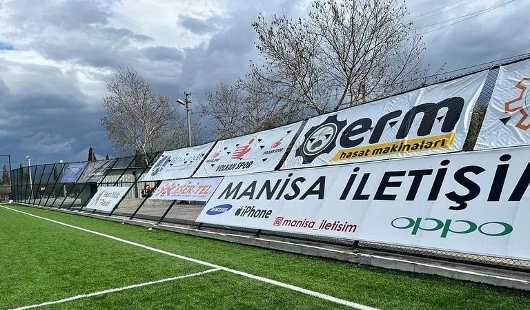 Kuvvetli lodos maçı tatil ettirdi