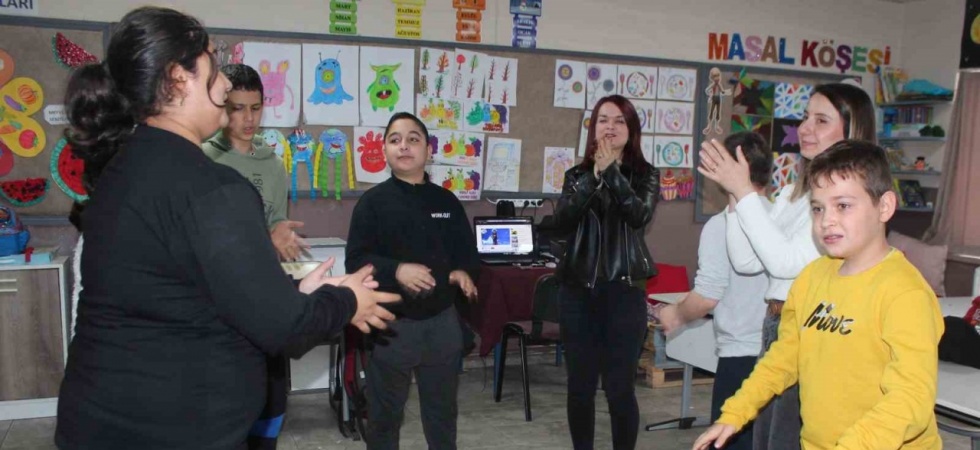 Özel öğrencilerin annelerine özel kurs