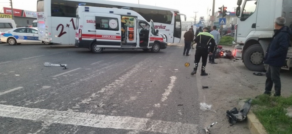 Turgutlu’da iki motosiklet çarpıştı: 2 ölü, 1 ağır yaralı