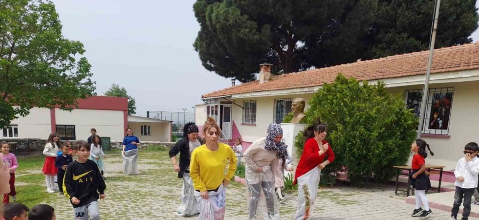 Anneler Günü bayram havasında kutlandı