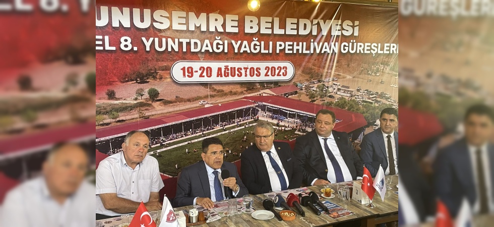 Yunusemre Belediyesi Yağlı Güreşte Her Geçen Yıl Çıtayı Yükseltiyor