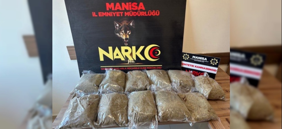 Araçta yapılan aramada 10 kilo 600 gram bonzai ele geçirildi