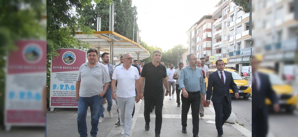 Eski Bakan Kasapoğlu memleketi Kula’yı ziyaret etti