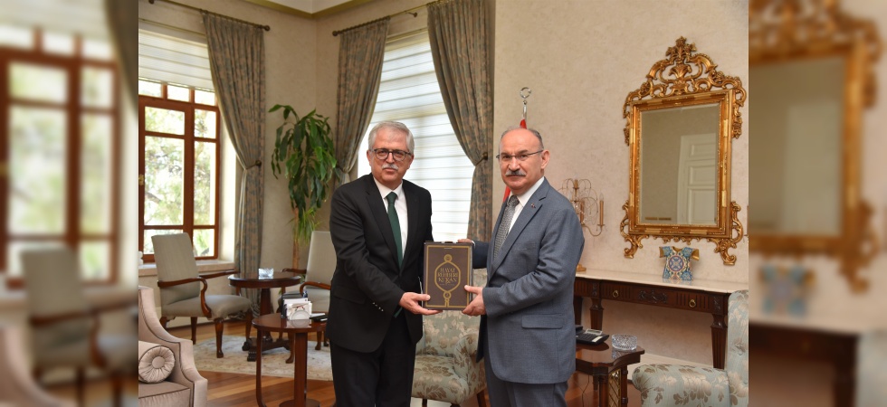 Manisa İl Müftüsü Kabukçu görevine başladı