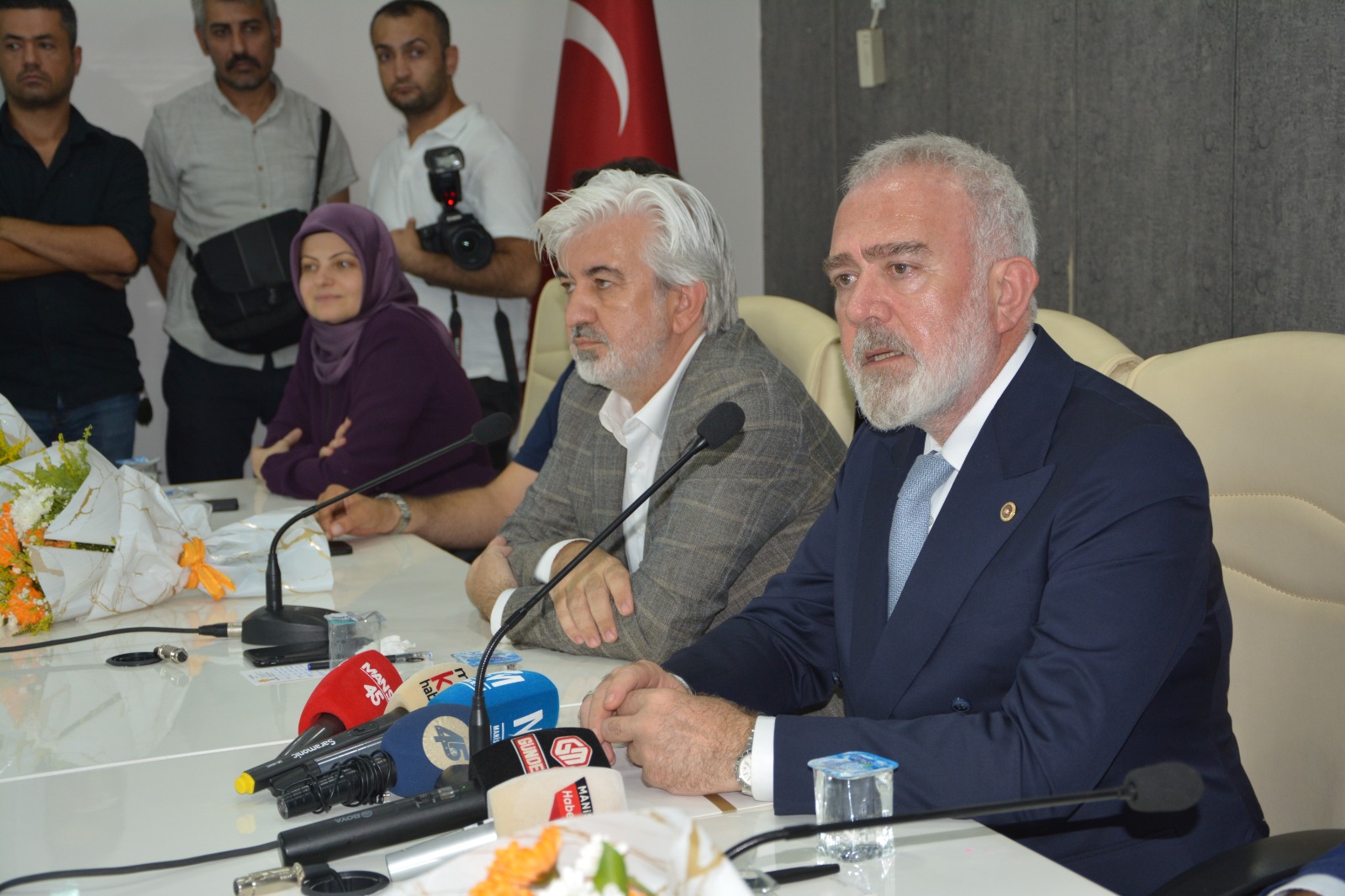 Manisa Milletvekili Yenişehirlioğlu “Biz Milletin Dilini Kullanıyoruz, Onlar Küreselcilerin Dilini Kullanıyorlar”