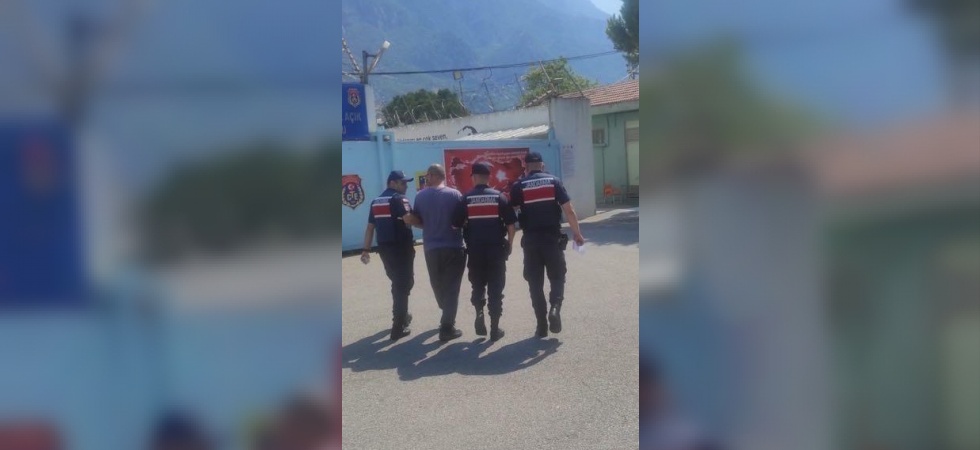 Otobanda bulunan iki cesedin sırrı ortaya çıktı