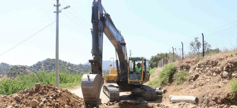 Salihli’nin Yenipazar Mahallesine kanalizasyon hattı
