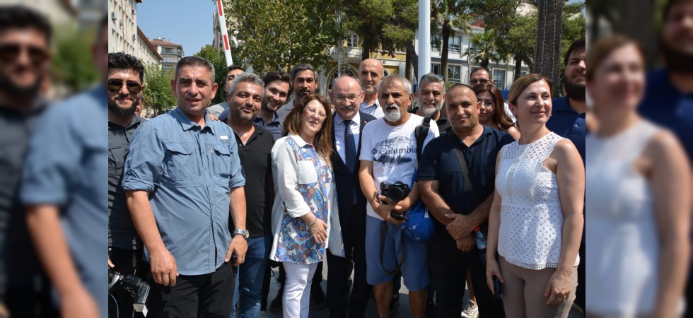 Vali Karadeniz Manisa’ya veda etti, Sakarya’ya mesaj gönderdi