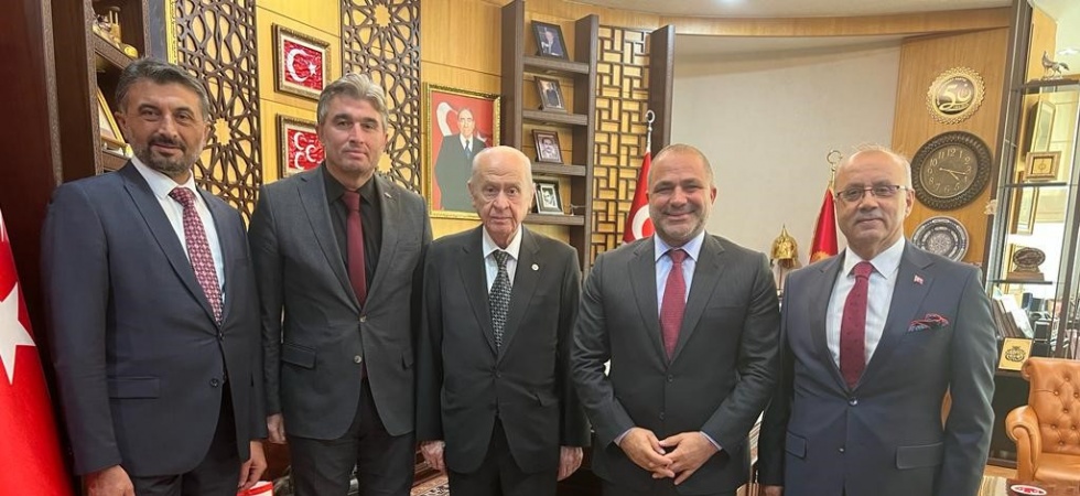 MHP’li belediye başkanları, Bahçeli’yi ziyaret etti