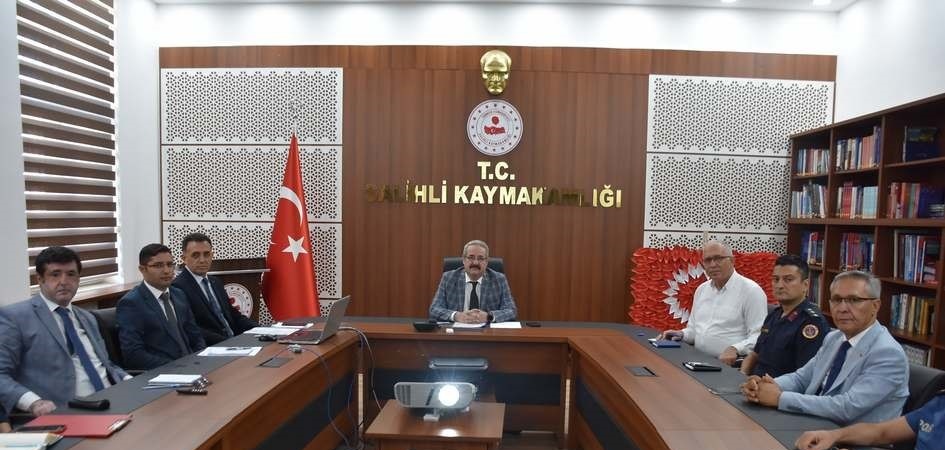 Salihli’de güvenlik tedbirleri masaya yatırıldı