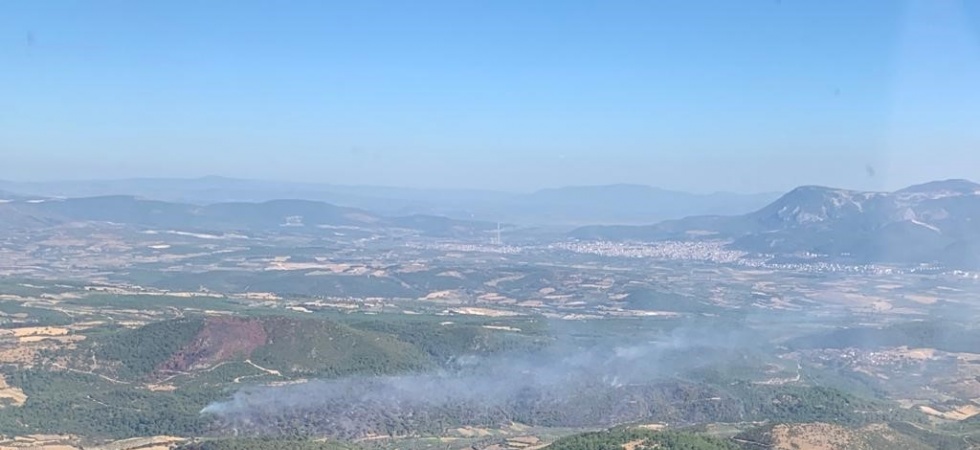 Soma’daki orman yangınını söndürme çalışmaları devam ediyor