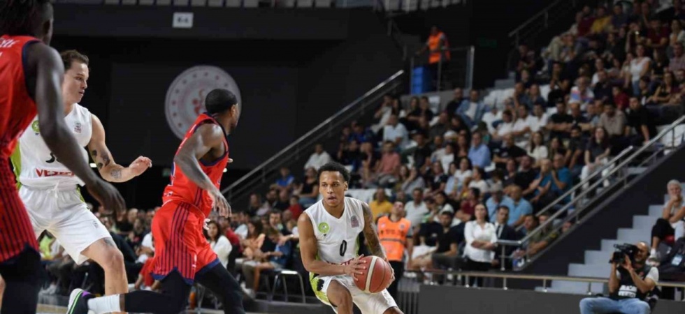 Türkiye Sigorta Basketbol Süper Ligi: Manisa BBSK: 90 - Bahçeşehir Koleji: 88