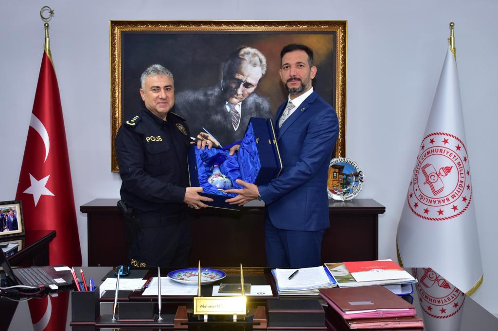 Aktaş "Tüm İmkanlarımızla Eğitim Camiamızın Yanındayız"