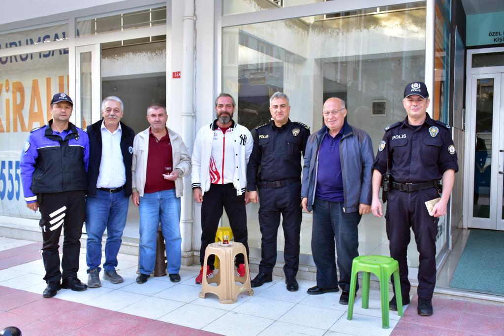 Emniyet Müdürü Aktaş Vatandaşları Dinliyor