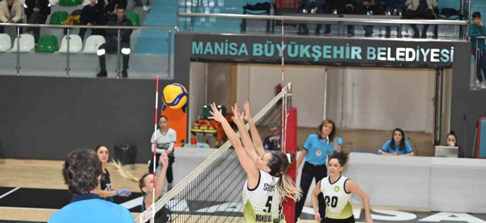 Manisa BBSK Sultanları set vermedi
