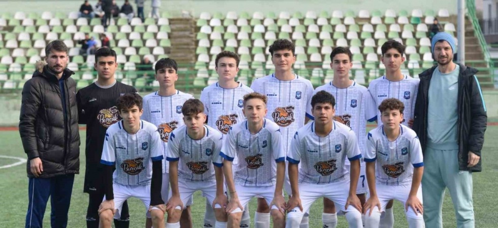 Yunusemre’nin U16’ları adım adım Türkiye Şampiyonası’na