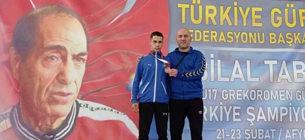 Kadir Kadiroğlu’ndan Manisa’ya bir madalya daha