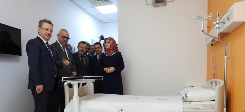 MCBÜ’de Prostatlı Hayat Merkezi açıldı