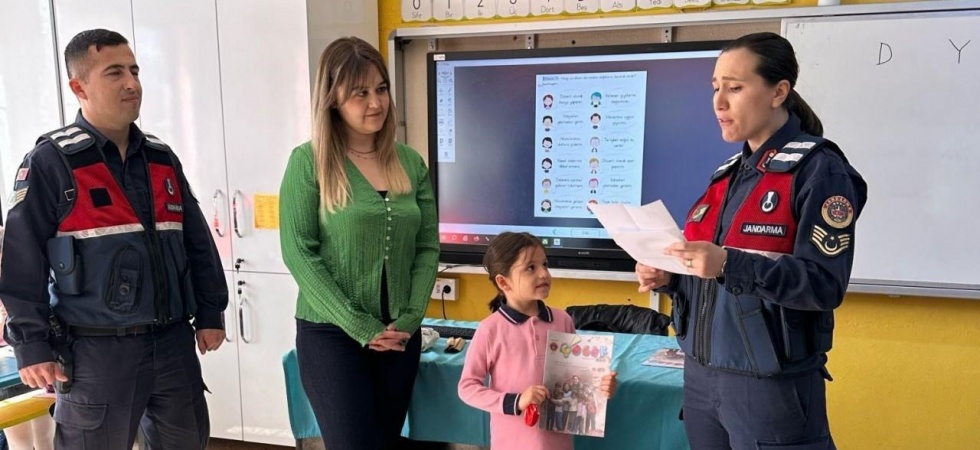 Yazdıkları mektuplarla jandarmayı duygulandırdılar