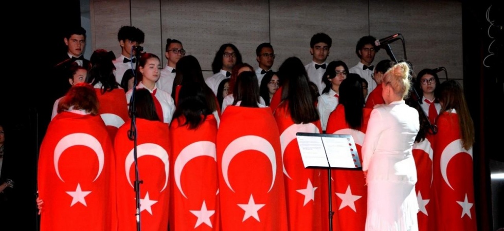 Manisa ve ilçelerinde İstiklal Marşı’nın 103. yılı kutlandı