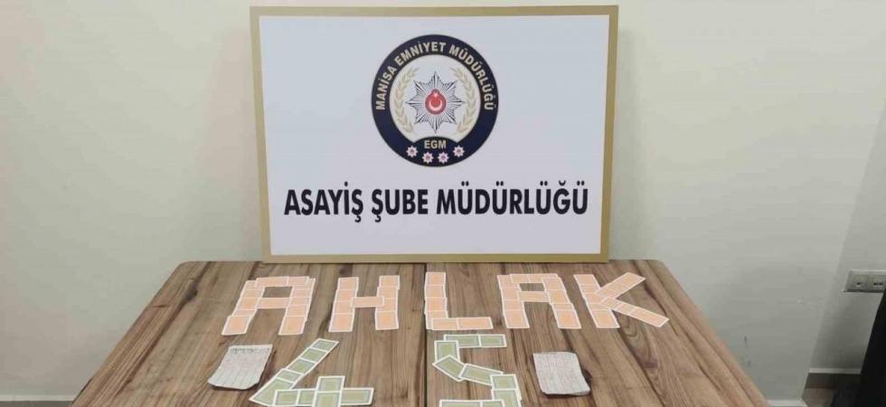 Manisa’da 4 iş yerine kumarhane baskını