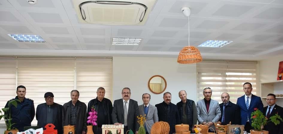 Yaşlılar hünerlerini sergiledi