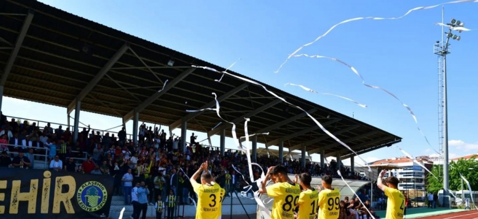 Alaşehir Belediyespor, Kırkağaç Acar İdmanyurdu’nu farklı geçti