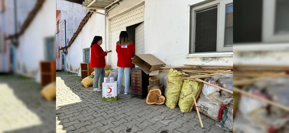 Türk Kızılay Manisa’da 12 bin aileye 20 milyonluk yardım yaptı