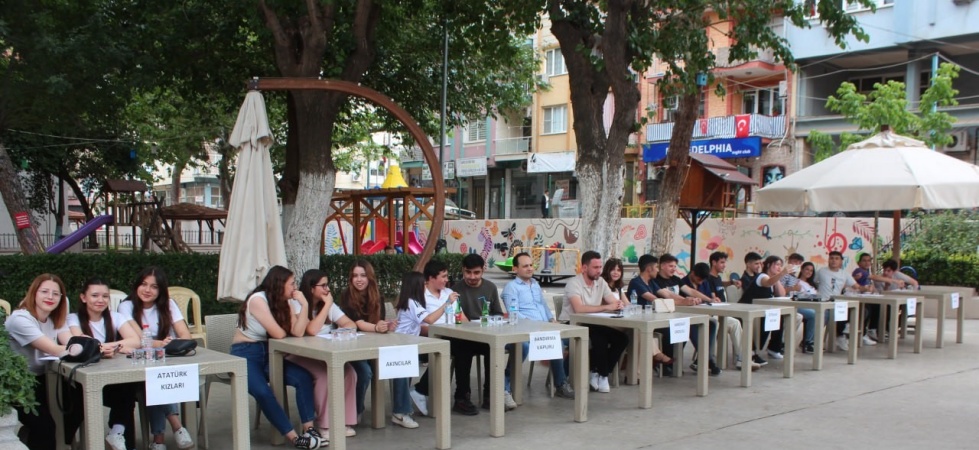 Alaşehir ADD bilgi yarışması düzenledi