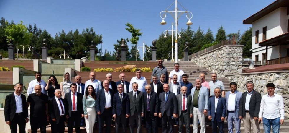Başkan Balaban esnaf başkanlarıyla buluştu
