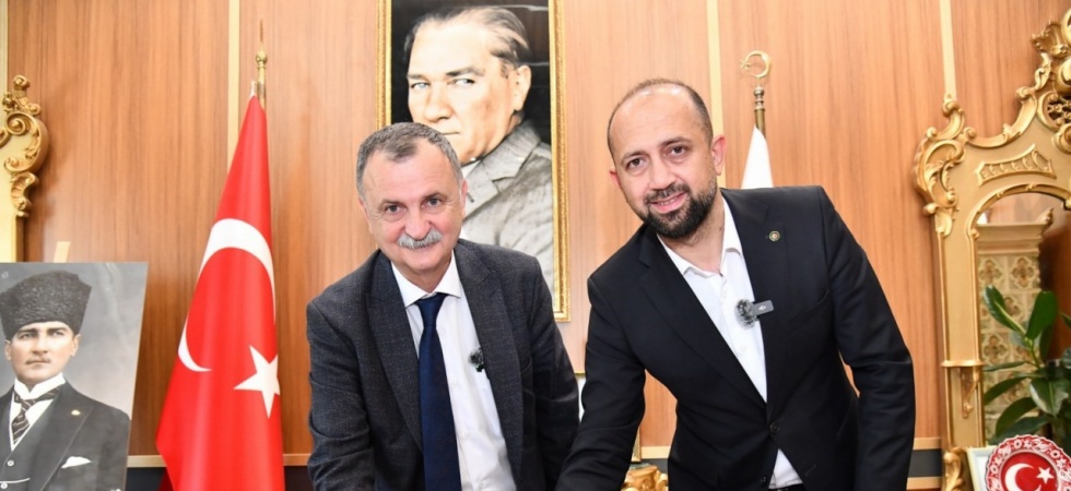 Başkan Balaban işçiye verdiği1 mayıs ikramiyesi sözünü tutuyor
